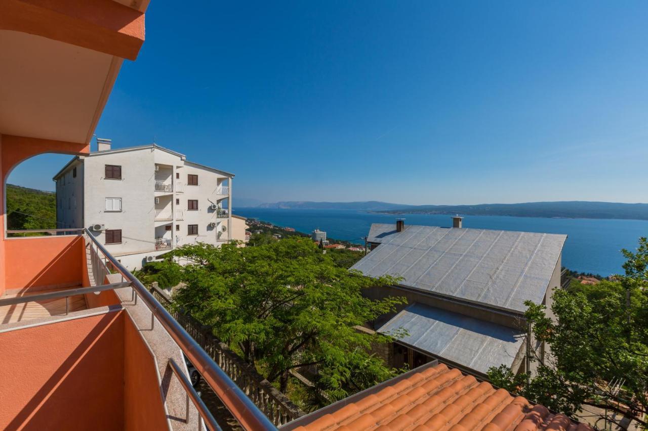 Apartmani Rino Dramalj Buitenkant foto